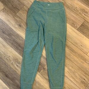 Title Nine Ladies Joggers. Size XS